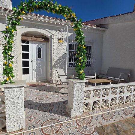 Holiday Apartments Torrevieja Exterior foto